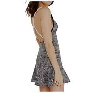 Revolve Lovers + Friends medium Morning Light Visit tweed dress D4 2920